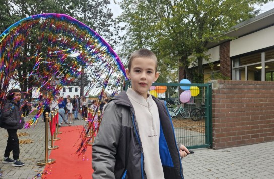  (vergroot foto)